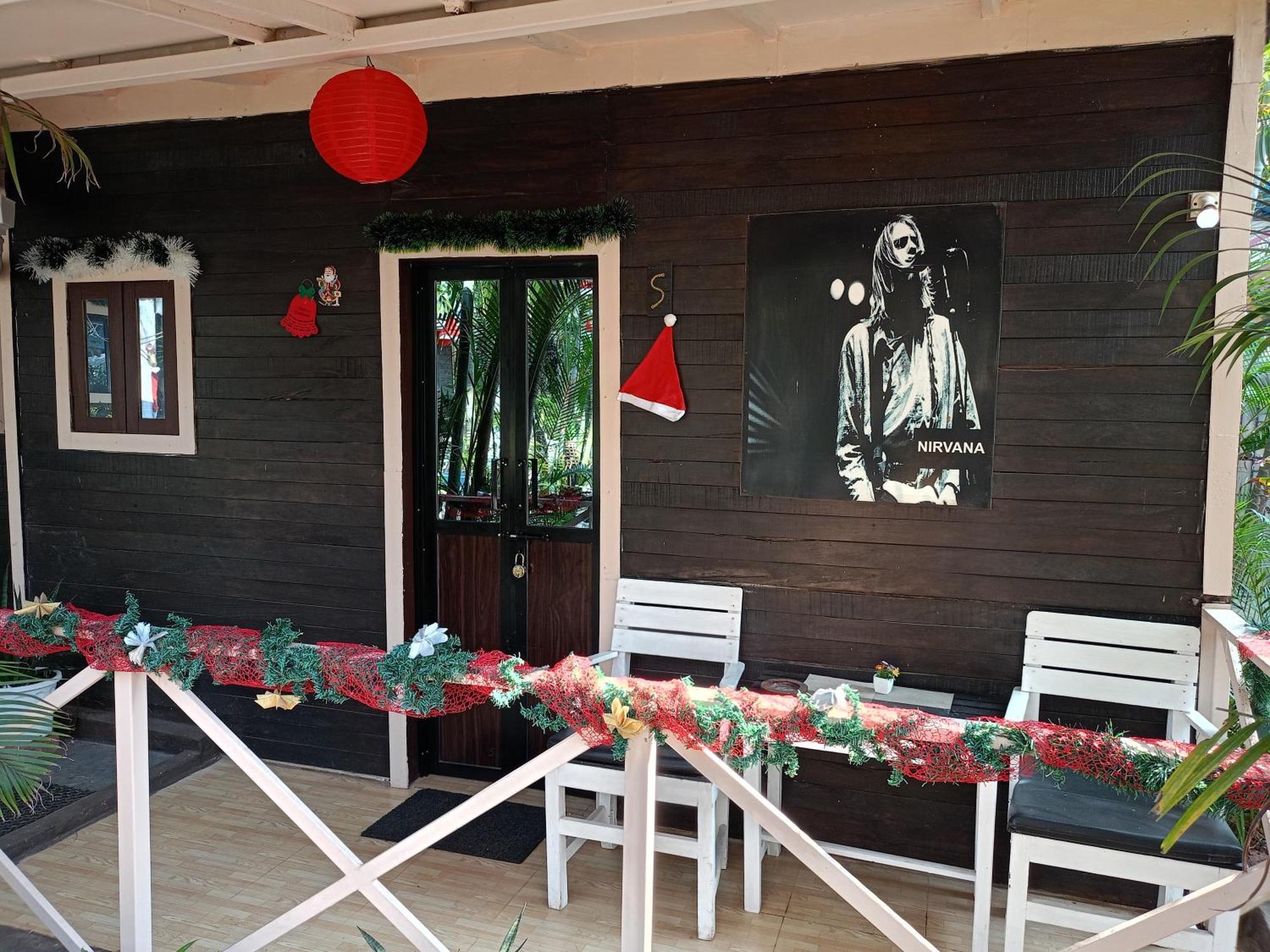 Boaty'S Beach Cottages Калангуте Екстериор снимка