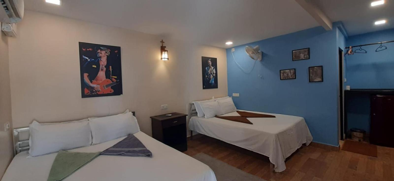 Boaty'S Beach Cottages Калангуте Екстериор снимка