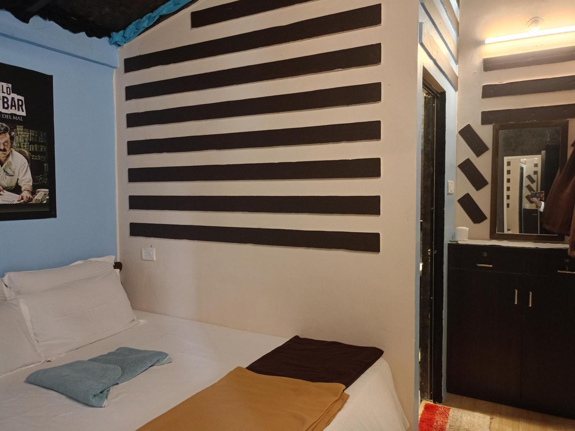 Boaty'S Beach Cottages Калангуте Екстериор снимка